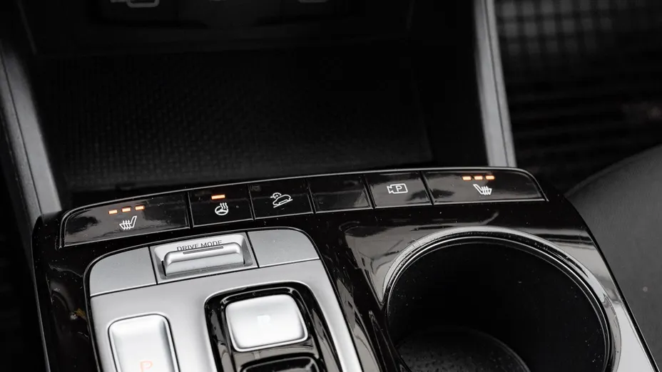 HYUNDAI Tucson Tucson 1.6 T-GDi HEV Modern 2WD