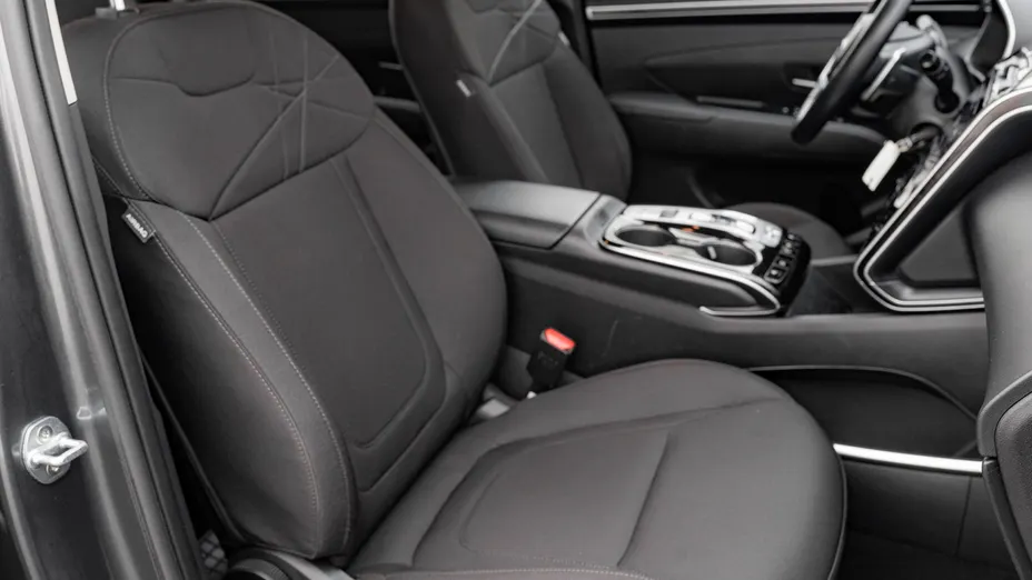 HYUNDAI Tucson Tucson 1.6 T-GDi HEV Modern 2WD