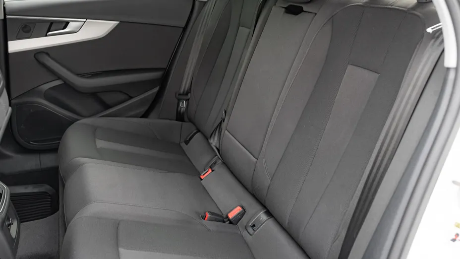 AUDI A4 A4 35 TFSI mHEV S tronic