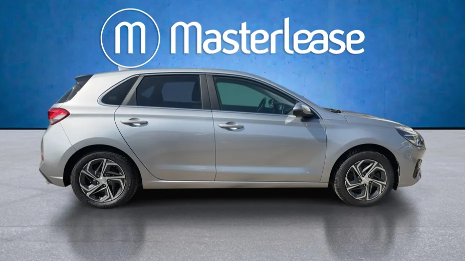 HYUNDAI i30 i30 1.5 DPI Smart