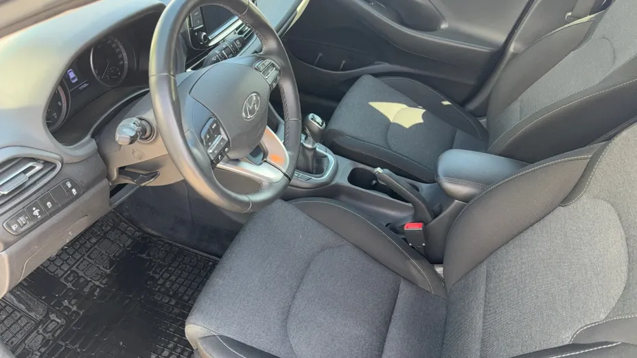 HYUNDAI i30 i30 1.5 DPI Smart