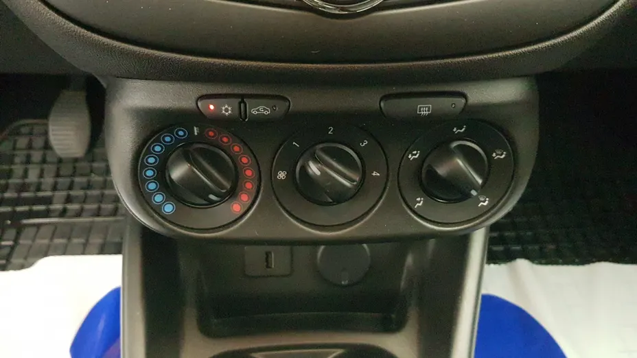 OPEL Corsa Corsa 1.4 Enjoy