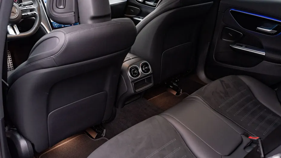 MERCEDES-BENZ C Klasa C 220 d mHEV 4-Matic AMG