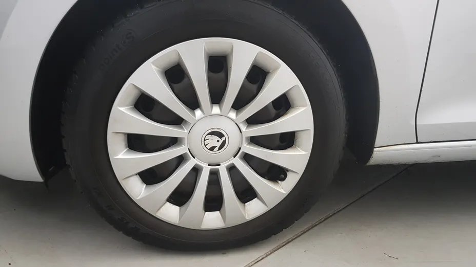 SKODA Rapid Rapid Spb. 1.0 TSI Ambition