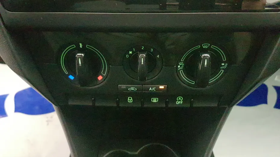 SKODA Rapid Rapid Spb. 1.0 TSI Ambition