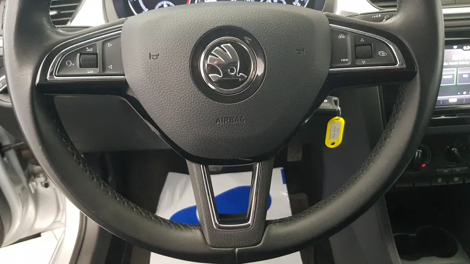 SKODA Rapid Rapid Spb. 1.0 TSI Ambition