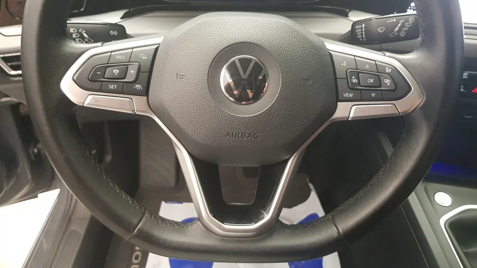 VOLKSWAGEN Golf Golf VIII 1.5 TSI EVO Style