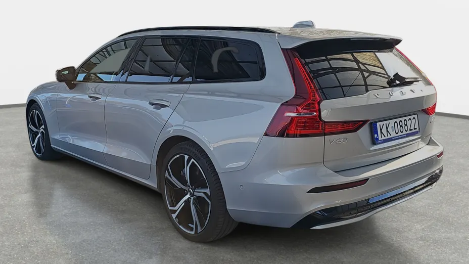 VOLVO V60 V60 B5 B AWD Plus Dark aut