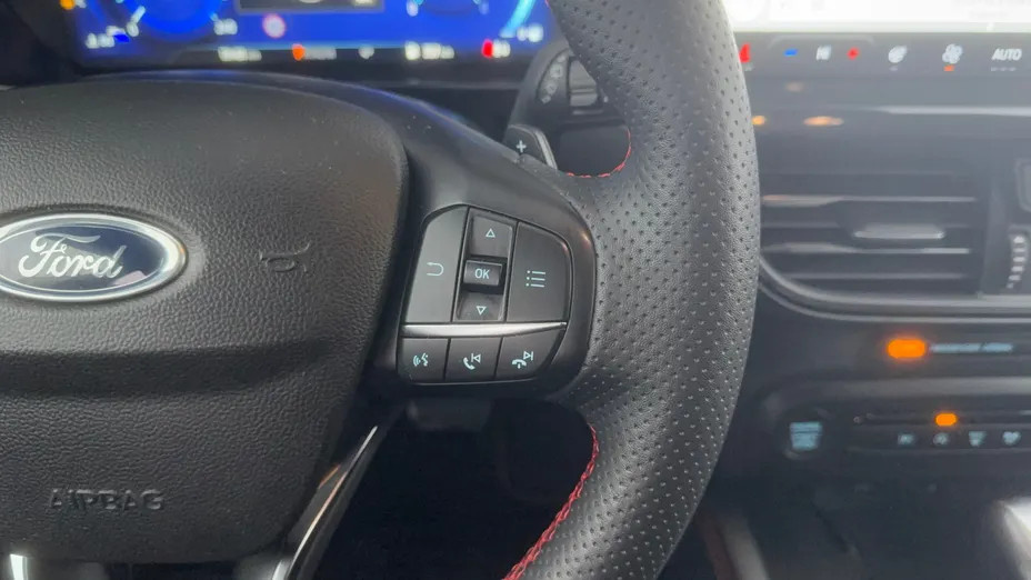 FORD Focus Focus 1.0 EcoBoost mHEV ST-Line X aut