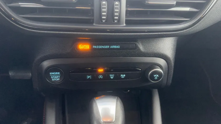 FORD Focus Focus 1.0 EcoBoost mHEV ST-Line X aut