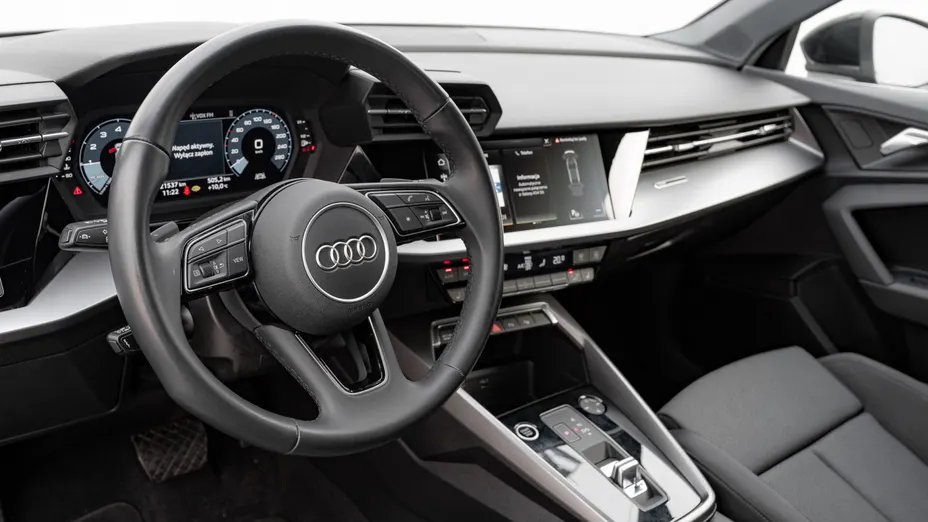 AUDI A3 A3 35 TFSI mHEV S Line S tronic