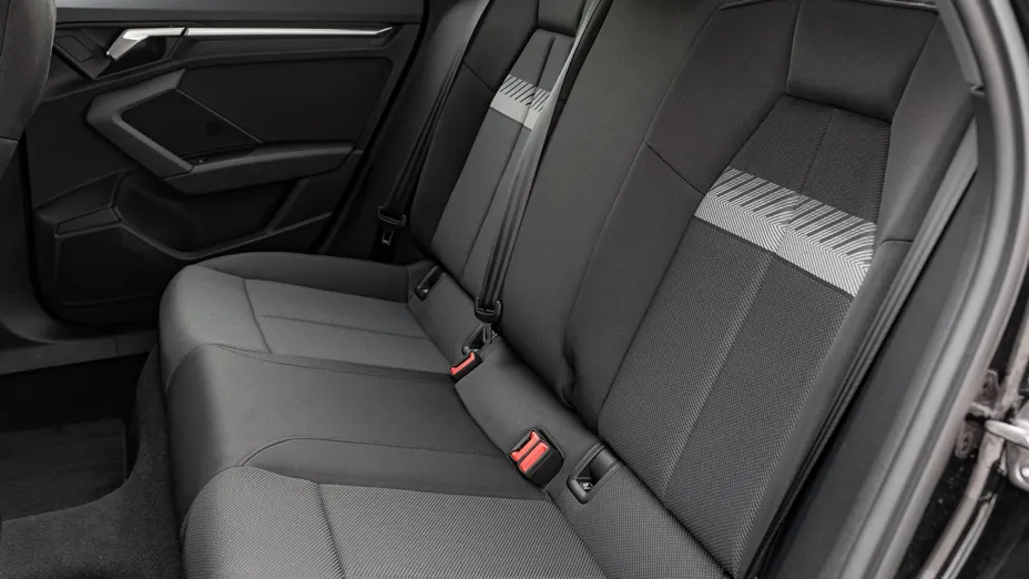 AUDI A3 A3 35 TFSI mHEV S Line S tronic