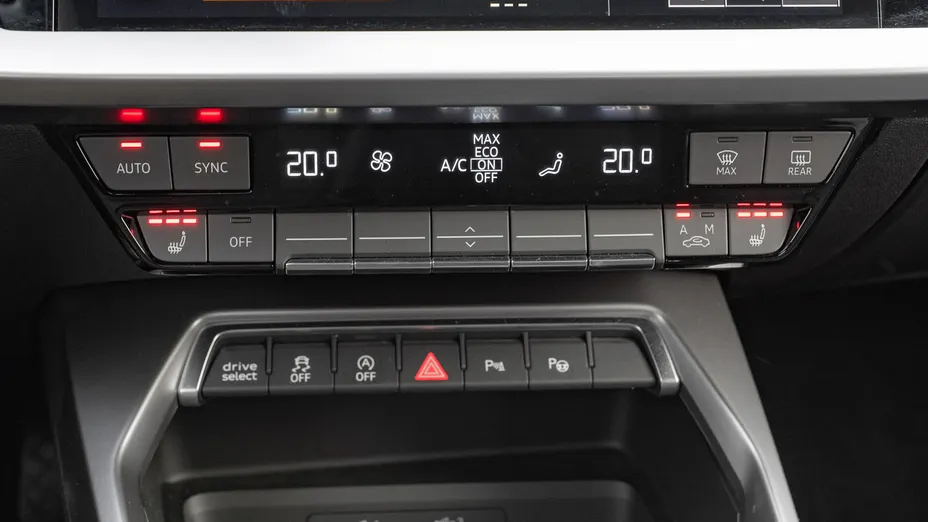 AUDI A3 A3 35 TFSI mHEV S Line S tronic