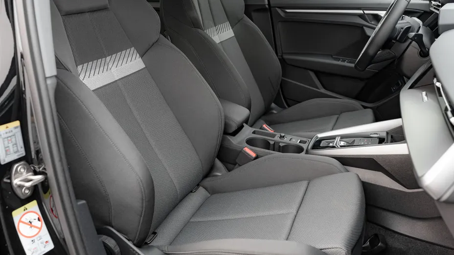 AUDI A3 A3 35 TFSI mHEV S Line S tronic