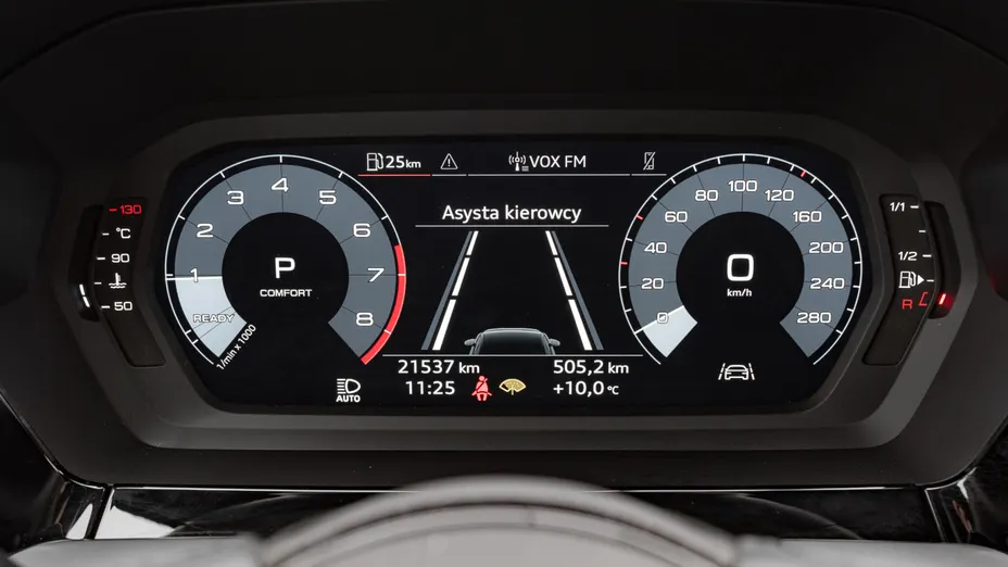 AUDI A3 A3 35 TFSI mHEV S Line S tronic