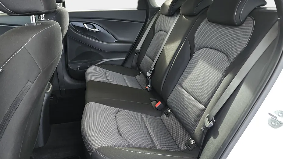 HYUNDAI i30 i30 1.0 T-GDI Modern