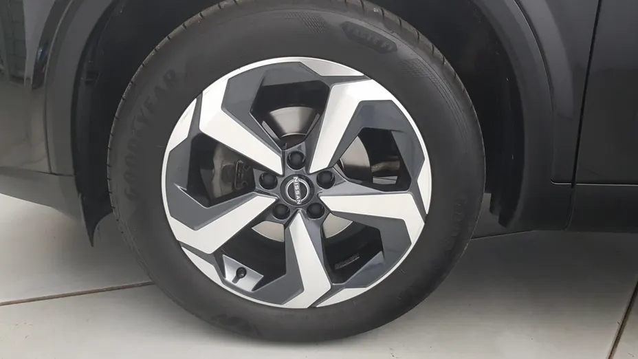 NISSAN Qashqai Qashqai 1.3 DIG-T mHEV N-Connecta Xtronic