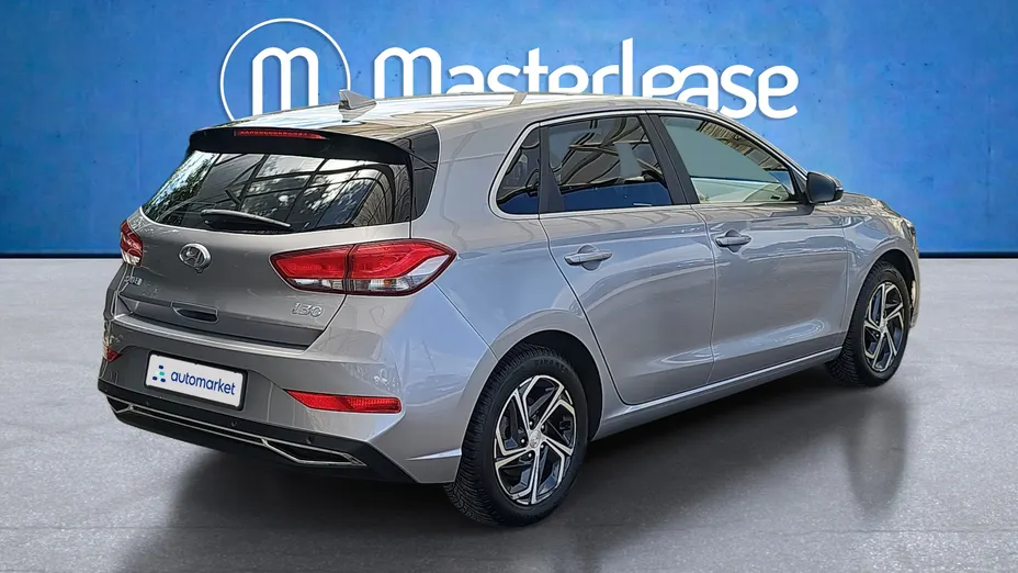 HYUNDAI i30 i30 1.5 DPI Smart