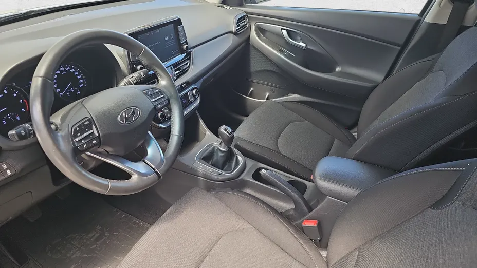 HYUNDAI i30 i30 1.5 DPI Smart