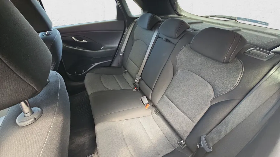 HYUNDAI i30 i30 1.5 DPI Smart