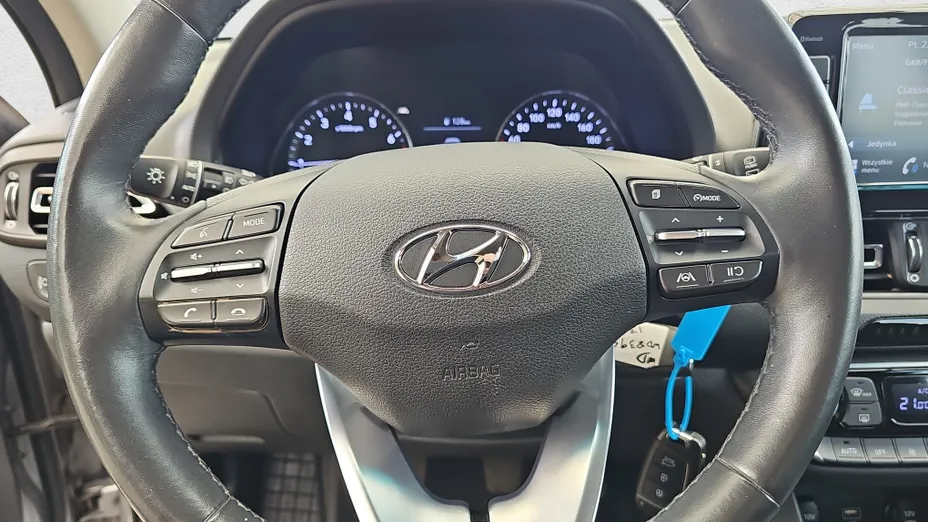 HYUNDAI i30 i30 1.5 DPI Smart