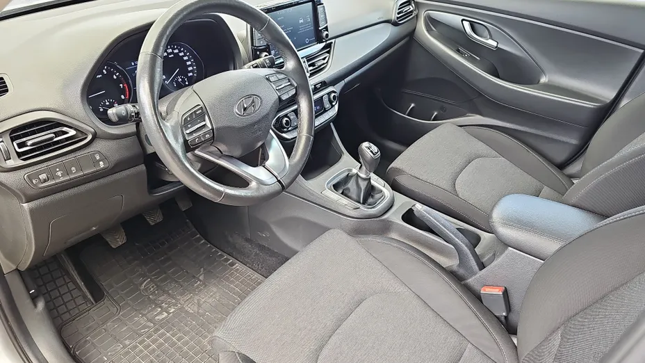HYUNDAI i30 i30 1.5 DPI Smart