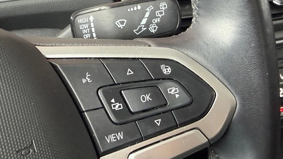 VOLKSWAGEN T-ROC T-ROC 1.5 TSI Life