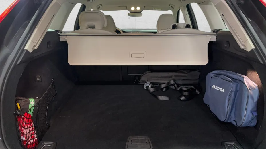 VOLVO XC60 XC60 B5 B AWD Core aut