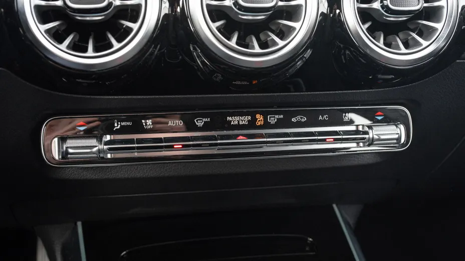 MERCEDES-BENZ EQA EQA 250 66.5kWh Progressive