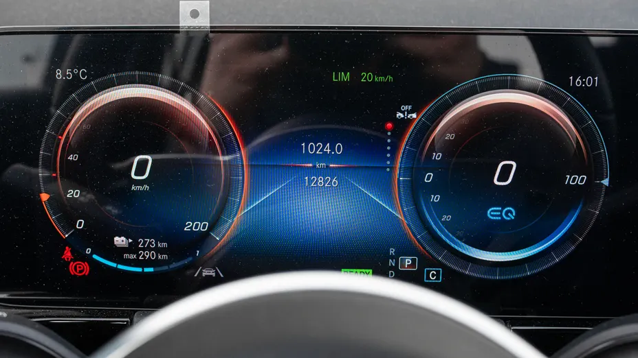 MERCEDES-BENZ EQA EQA 250 66.5kWh Progressive