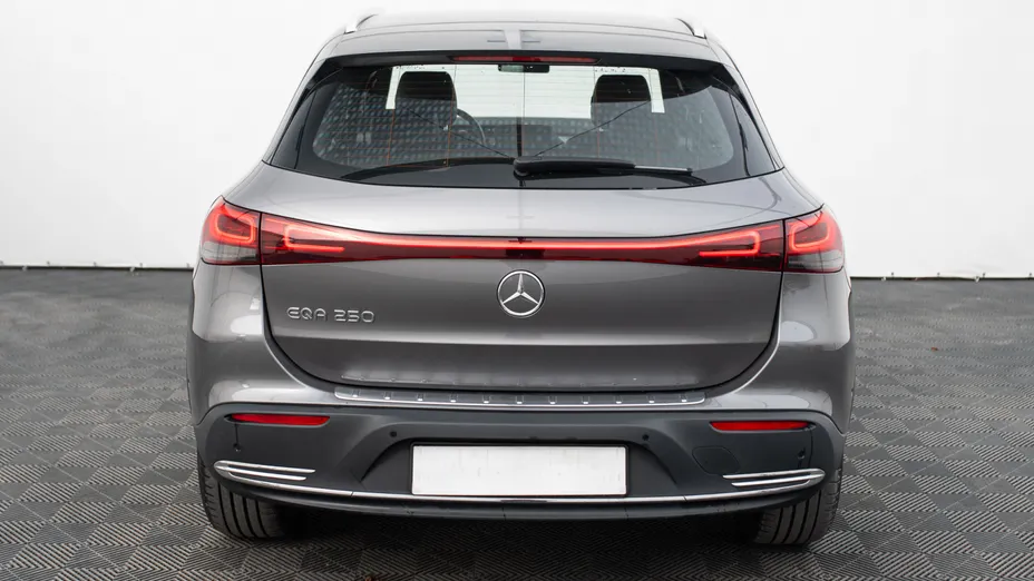 MERCEDES-BENZ EQA EQA 250 66.5kWh Progressive