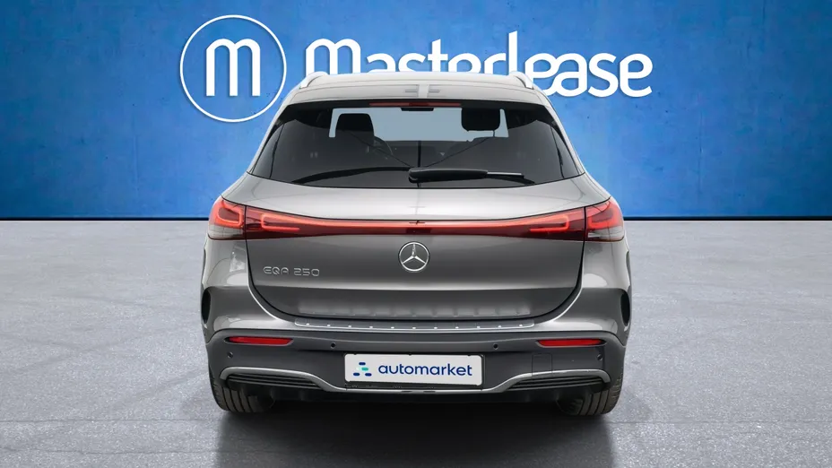 MERCEDES-BENZ EQA EQA 250 66.5kWh AMG Line