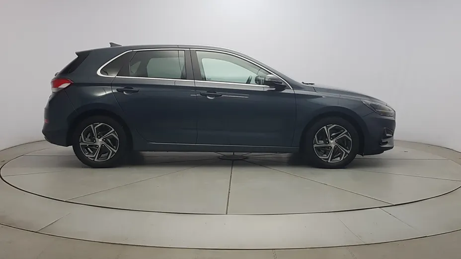 HYUNDAI i30 i30 1.0 T-GDI Smart
