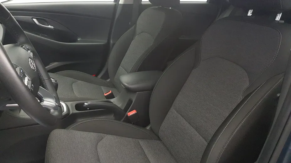 HYUNDAI i30 i30 1.0 T-GDI Smart