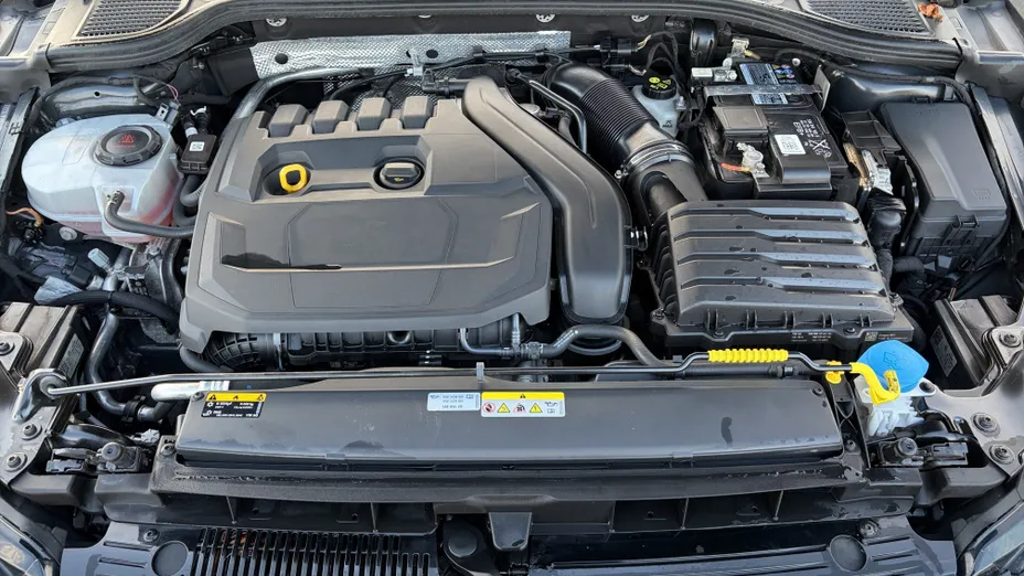VOLKSWAGEN Golf Golf VIII 1.5 eTSI EVO Life DSG