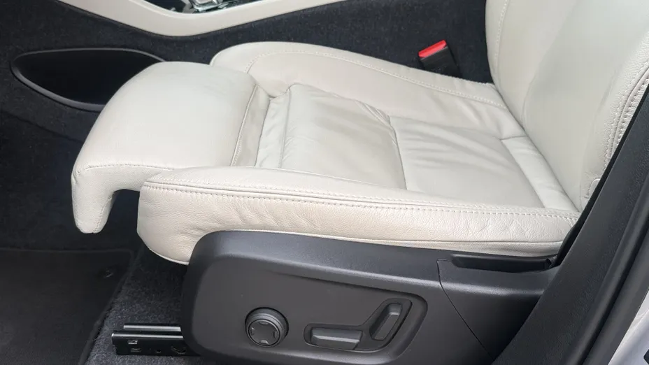 VOLVO XC40 XC40 B3 Plus Bright aut