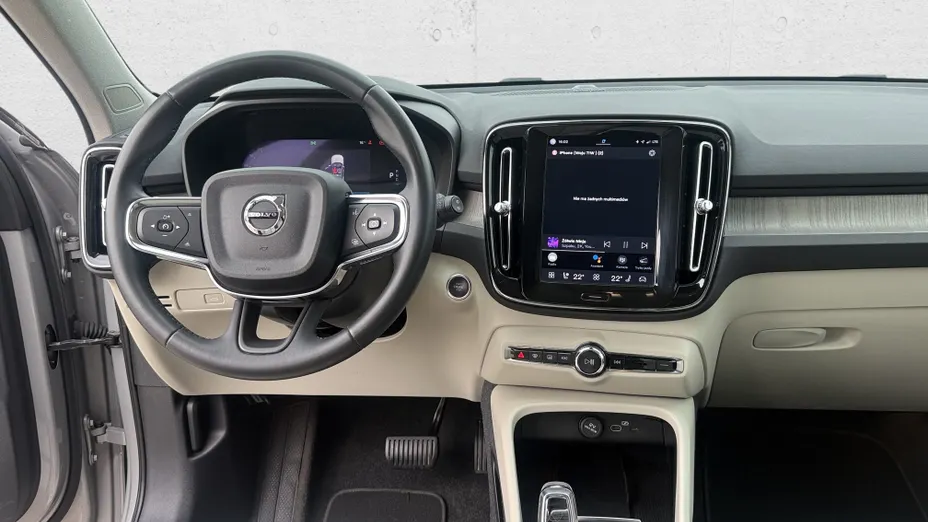 VOLVO XC40 XC40 B3 Plus Bright aut