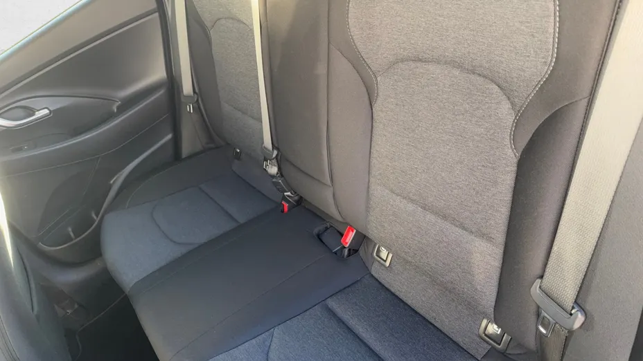 HYUNDAI i30 i30 1.0 T-GDI Smart