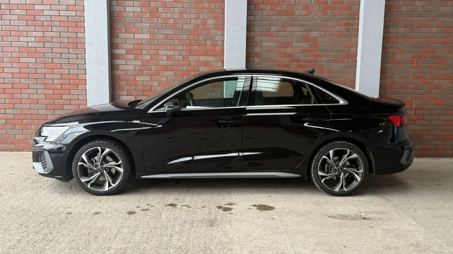 AUDI A3 A3 35 TFSI mHEV S Line S tronic