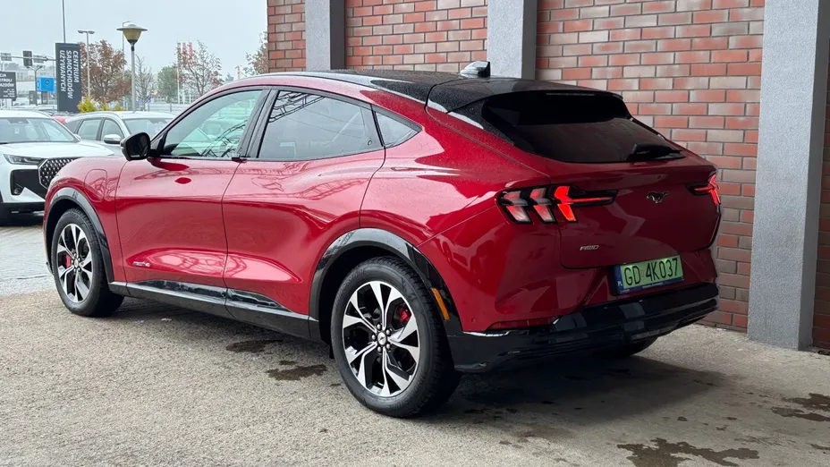 FORD Mustang Mach-E Mustang Mach-E 75kWh AWD Premium