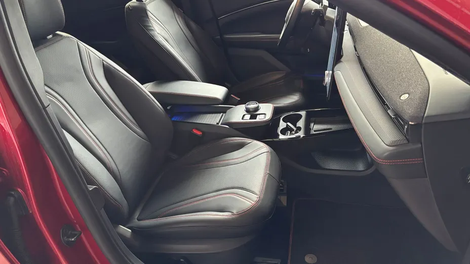 FORD Mustang Mach-E Mustang Mach-E 75kWh AWD Premium