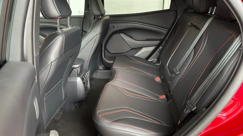 FORD Mustang Mach-E Mustang Mach-E 75kWh AWD Premium