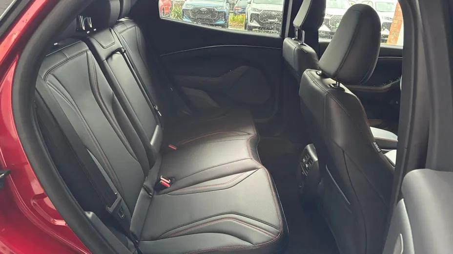 FORD Mustang Mach-E Mustang Mach-E 75kWh AWD Premium