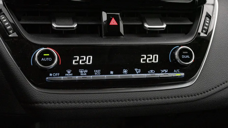 TOYOTA Corolla Corolla 1.5 Comfort MS