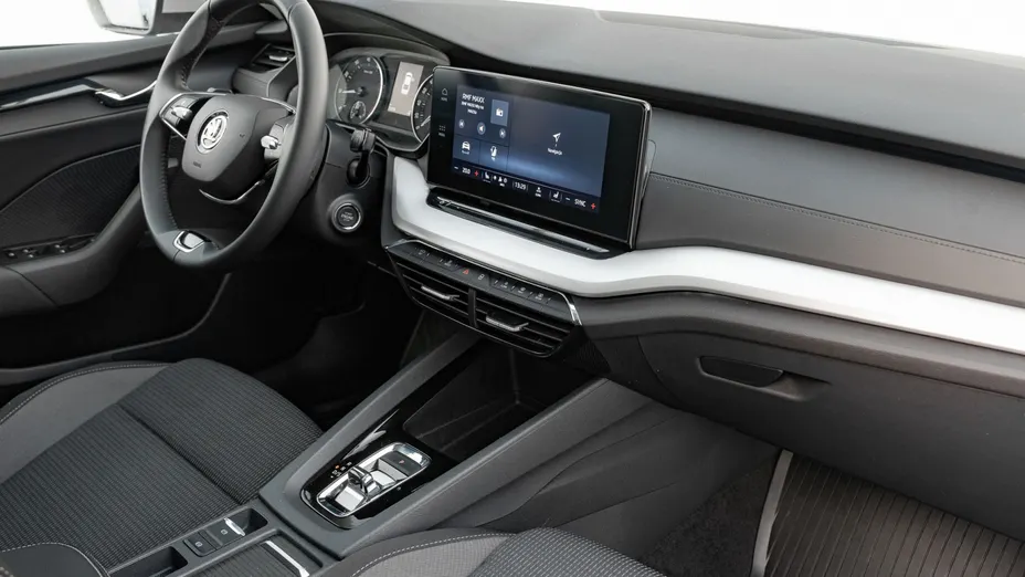 SKODA Octavia Octavia 1.5 TSI e-Tec Ambition DSG