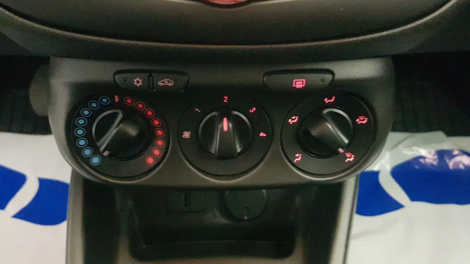 OPEL Corsa Corsa 1.4 Enjoy