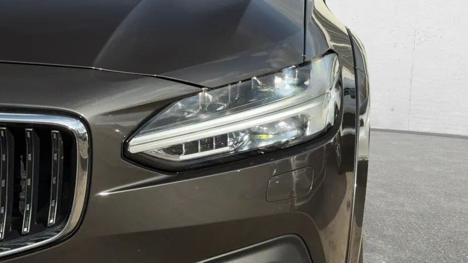 VOLVO V90 V90 CC B5 D AWD Ultimate aut