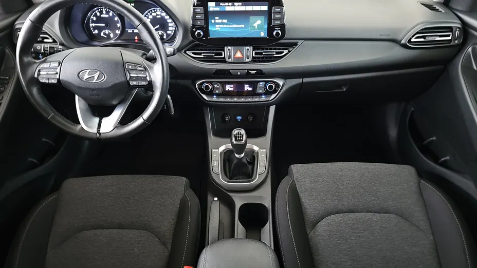 HYUNDAI i30 i30 1.0 T-GDI Smart