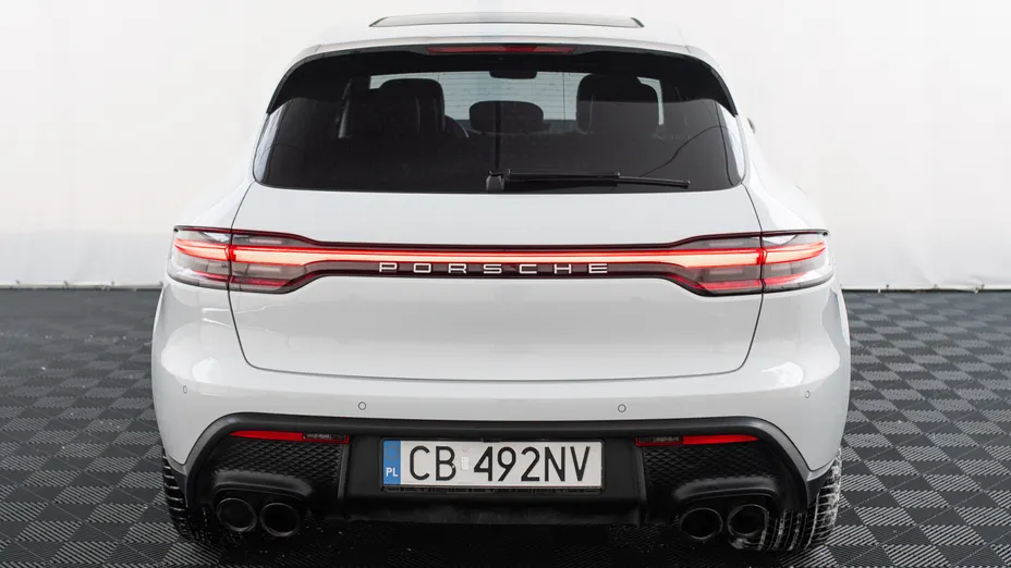 PORSCHE Macan Macan