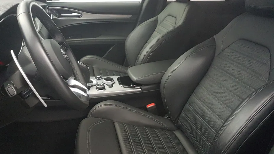 ALFA ROMEO Stelvio Stelvio 2.0 Turbo Veloce Q4 aut